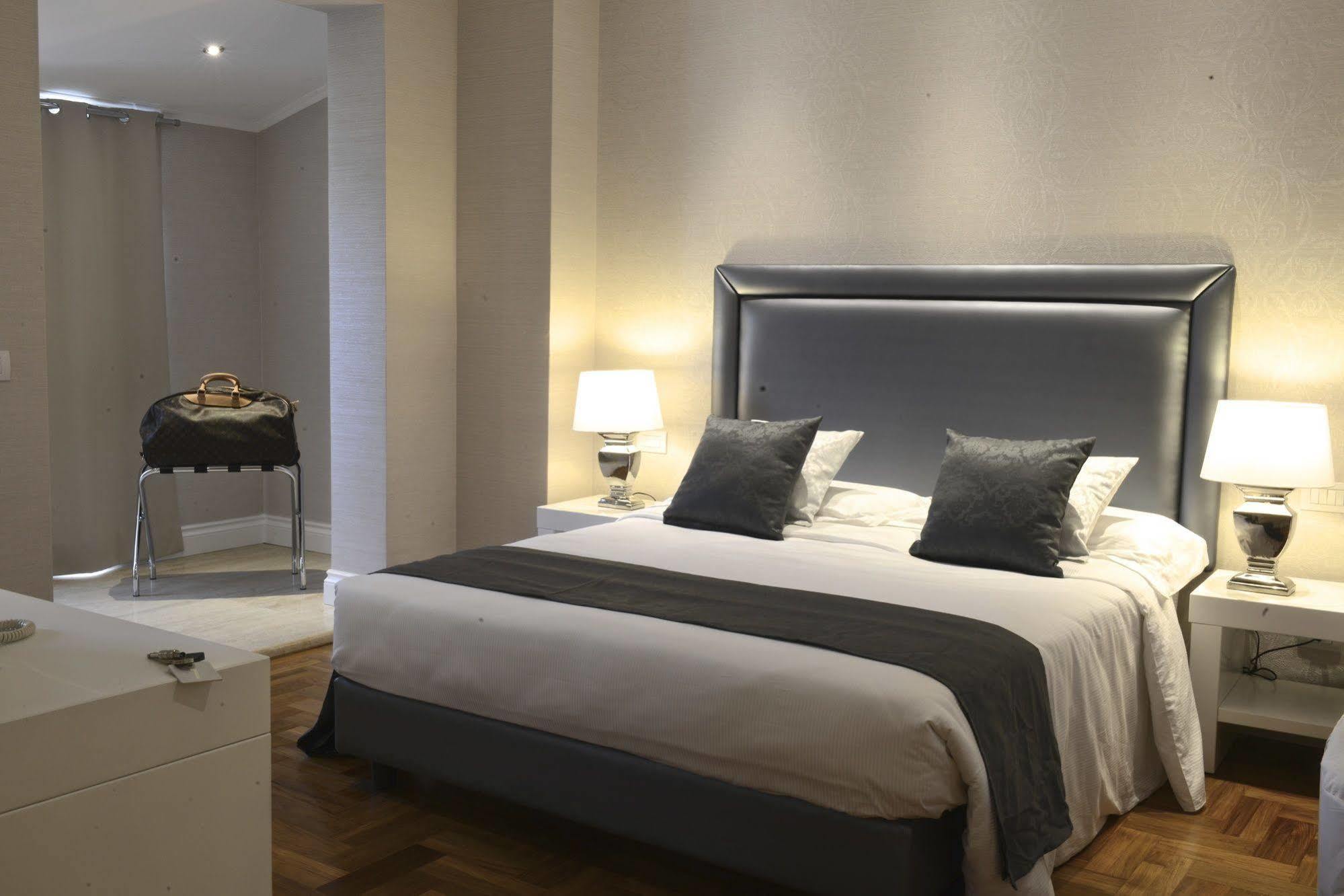La Villetta Suite Чампино Екстериор снимка